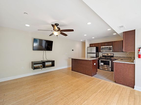 2nd image of 2129 N 17th St