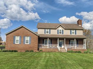 1135 Creekside Dr, Lawrenceburg, KY 40342