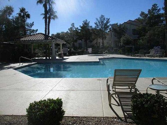 Community pool