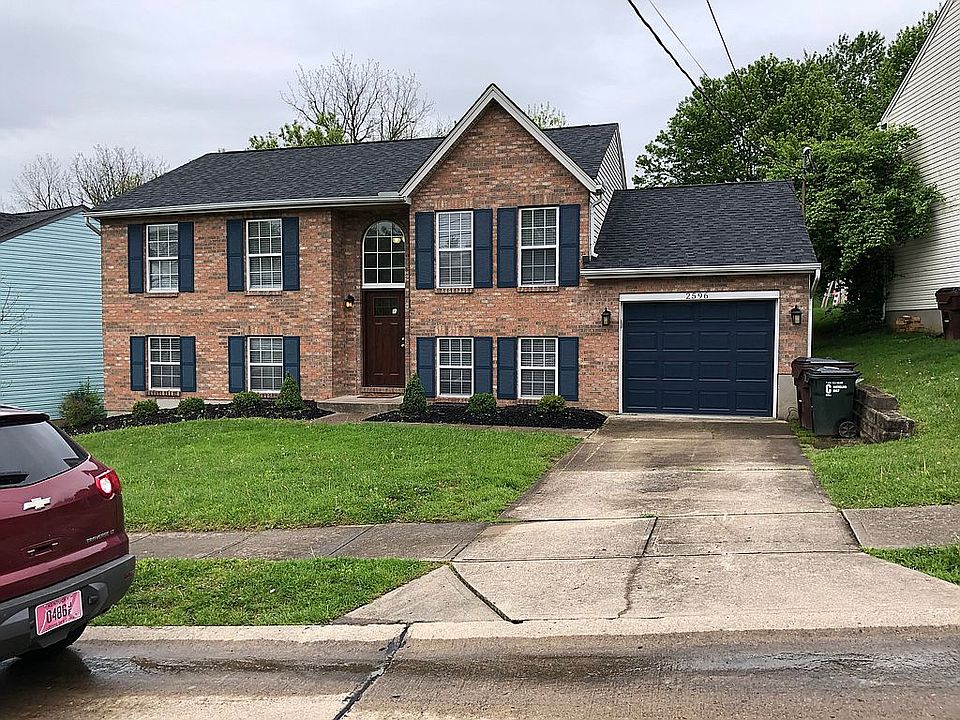 1st image of 2596 Evergreen Dr
