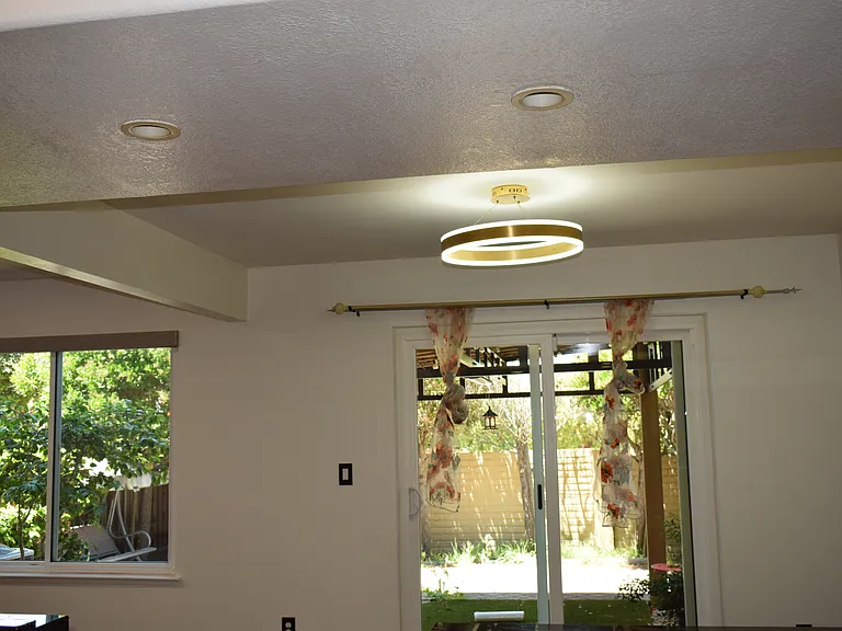 2923 Wilson Cmn — Photo 10