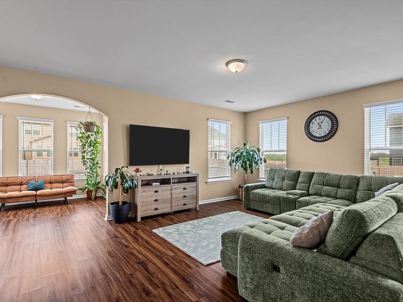 3rd image of 741 N Pinewalk Way
