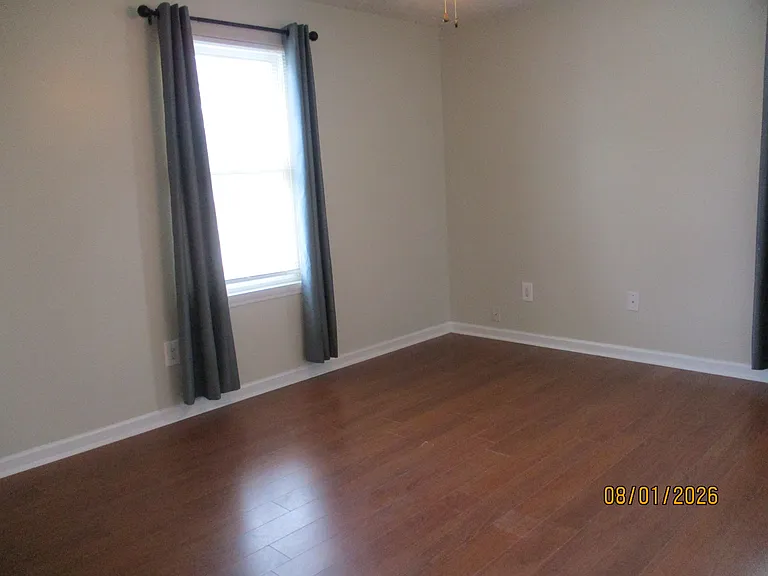616 Langley Ct — Photo 18