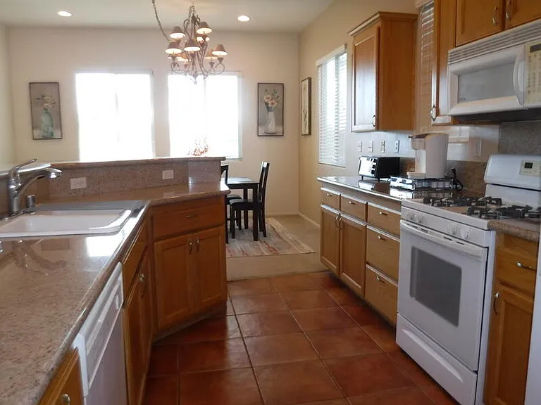 49544 Wayne St #49544 — Photo 7