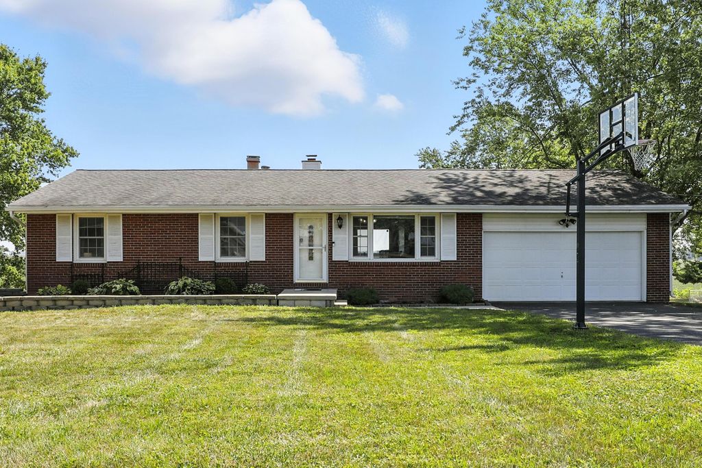 Real estate listing image
