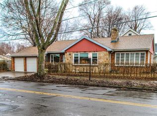 209 Armstrong Ave, Irondequoit, NY 14617