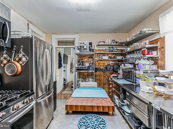 5th image of 449 W Bel Air Ave