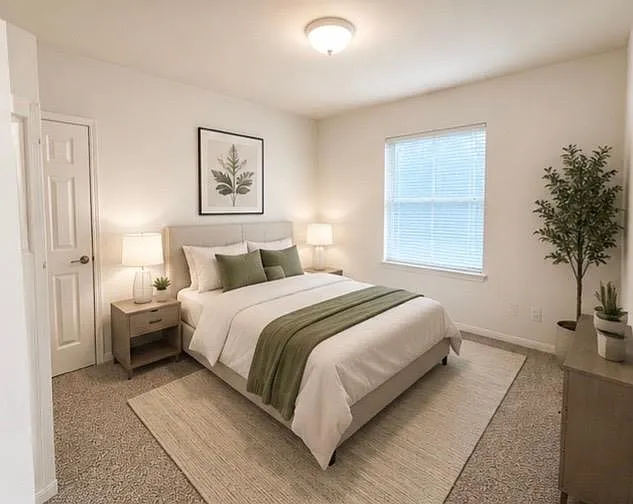 206 Sunshadow Dr — Photo 12