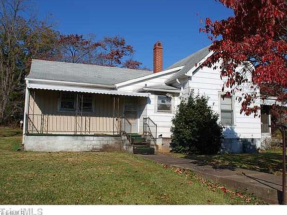 2nd image of 134 Joyner St