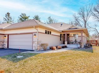 2615 Cardinal Ct, North Saint Paul, MN 55109
