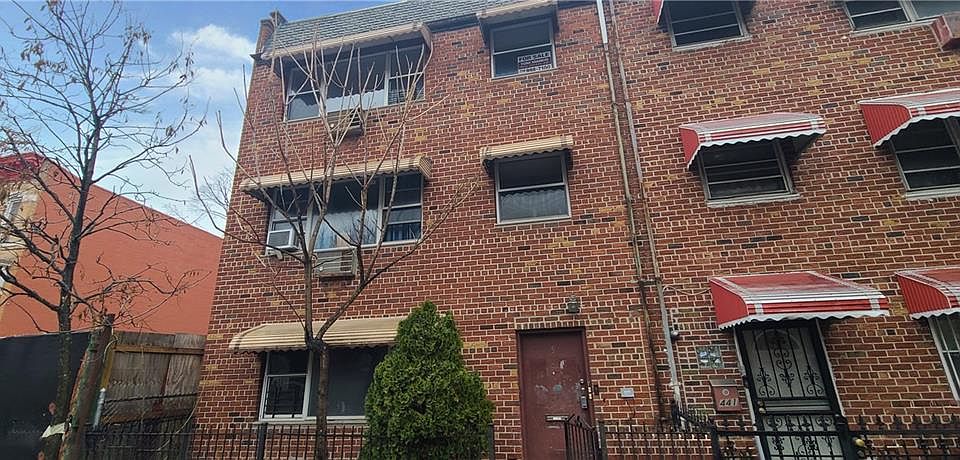 1st image of 439 E 21st St