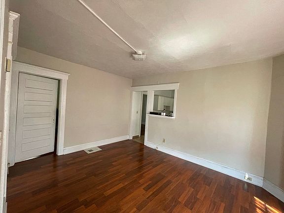 4th image of 231 Ashworth Pl Floor 1