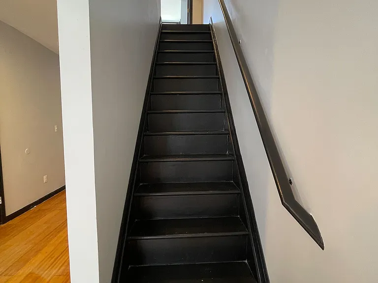 2420 N Garnet St — Photo 5