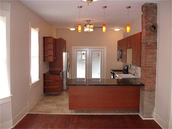 2nd image of 3601 Avenue S