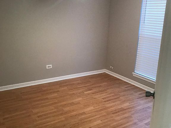3rd image of 1145 Harbor Ct