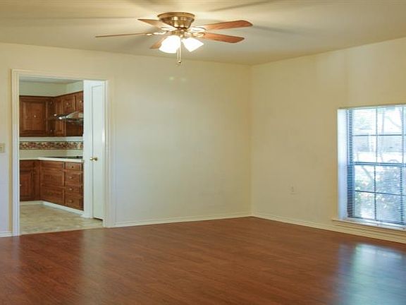 5th image of 4433 Ringgold Ln