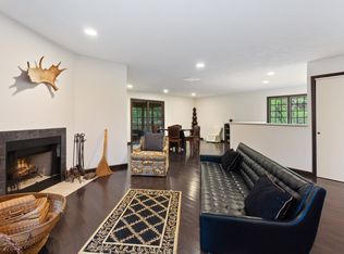 12 Powhatan Trl, Michigan City, IN