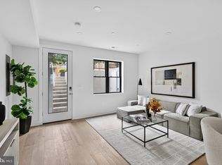 828 21st St NE #1, Washington, DC 20002