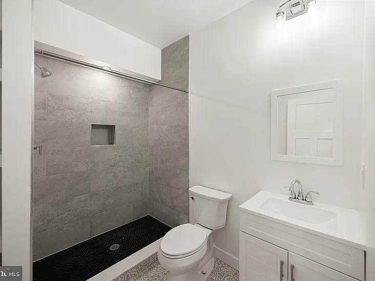 2037 McCulloh St #2 — Photo 11