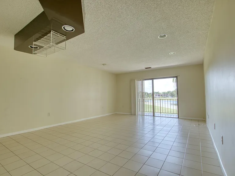 4657 Fountains Dr S #206 — Photo 5