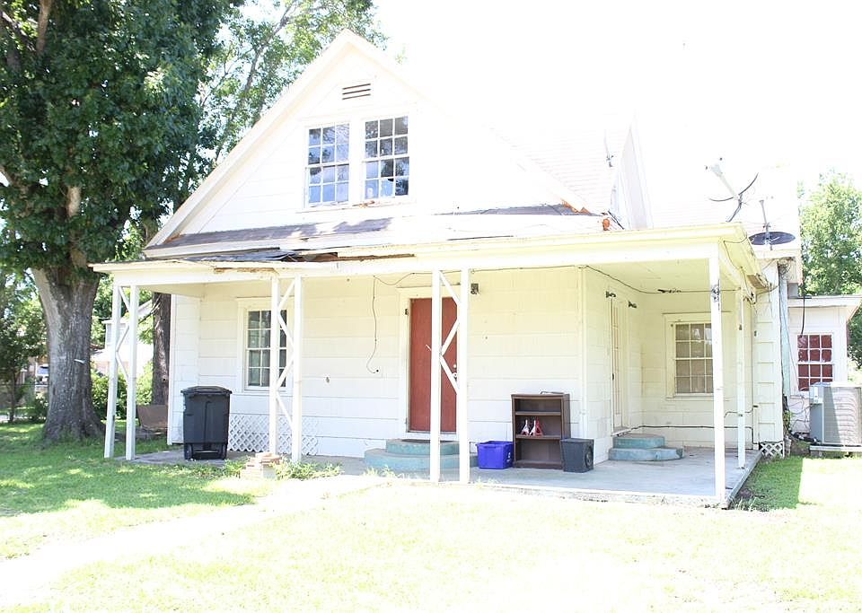 1st image of 410 Morton Ave