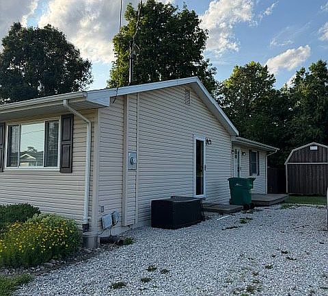 2nd image of 77 Maple Dr