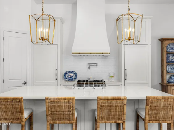 5542 E ALAN Lane, Paradise Valley, AZ 85253