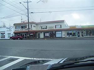 2nd image of 172 Columbia Tpke