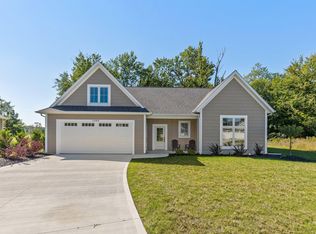 1468 Maplewood Dr #9, Jenison, MI 49428