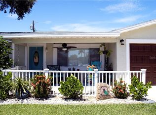 9820 136th St, Seminole, FL 33776