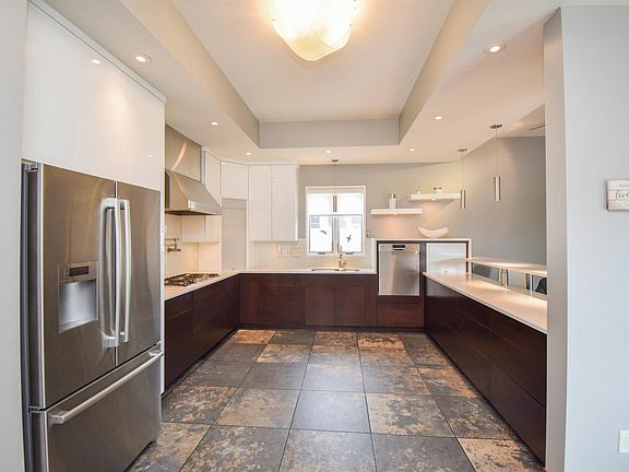 2nd image of 2904 W Cinnamon Cir