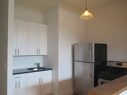 Rented by Wyckoff Heights Realty Inc. | media 24