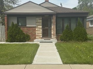 3530 W 80th St, Chicago, IL 60652
