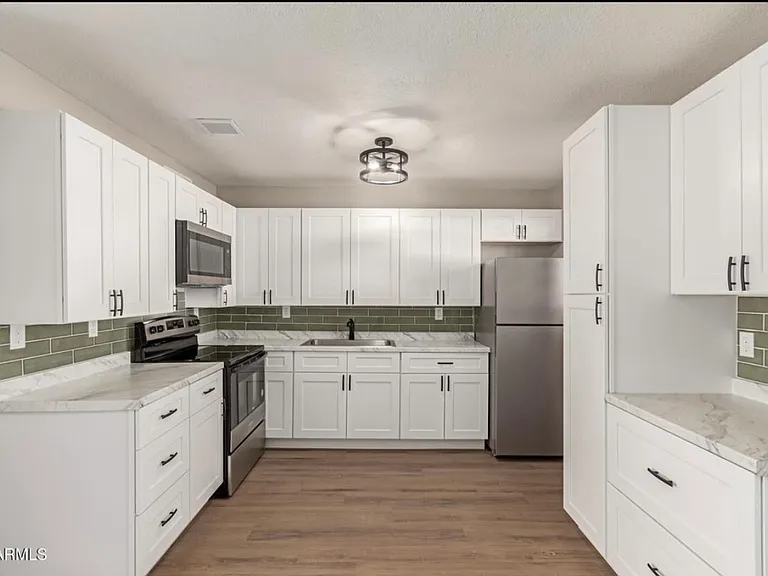 3540 W Monterey Way — Photo 5