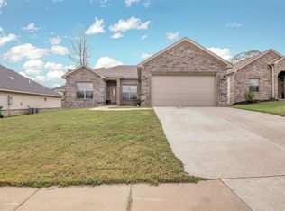 1919 Whitehaven Dr, North Little Rock, AR 72120