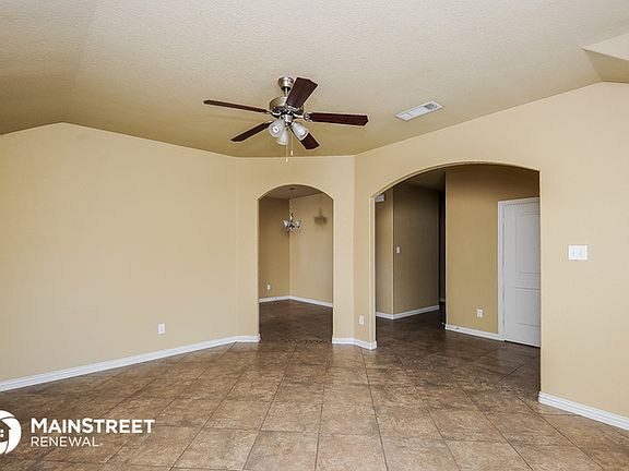 4th image of 7653 Hollow Forest Dr