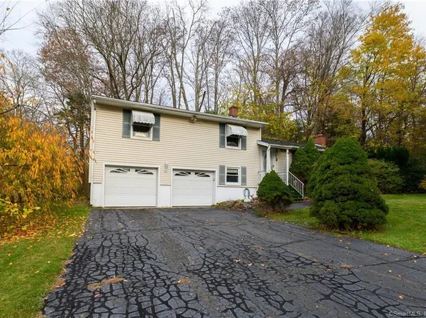 3 Birchwood Road, North Branford, CT 06472