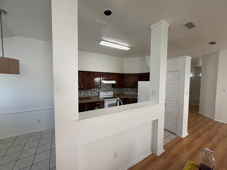 12933 Honey Locust Cir — Photo 6