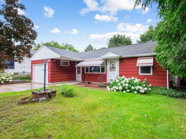 706 22nd St, Cloquet, MN 55720