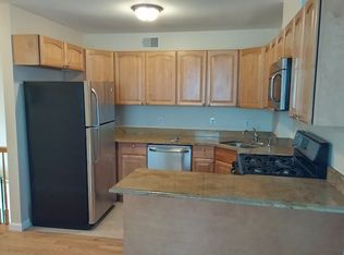 859 Summit Ave #2, Jersey City, NJ