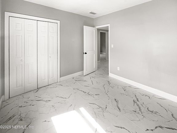 5th image of 135 W 44TH Street