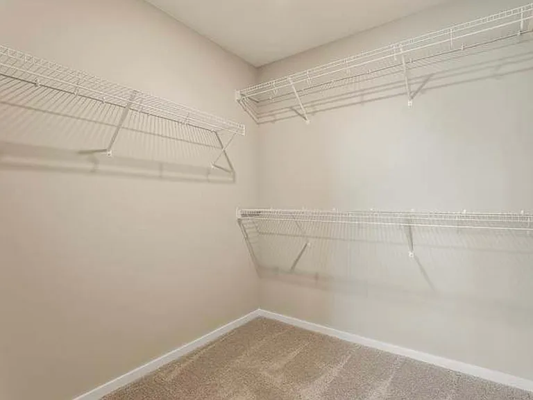10708 Tahoma Ct E — Photo 21