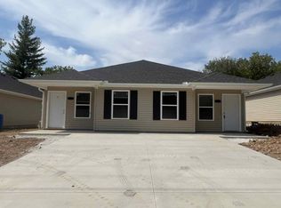 333-335 E 4th St, Oronogo, MO 64855