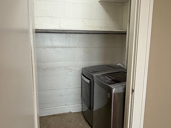 3rd image of 1912 Washington Ave APT 2