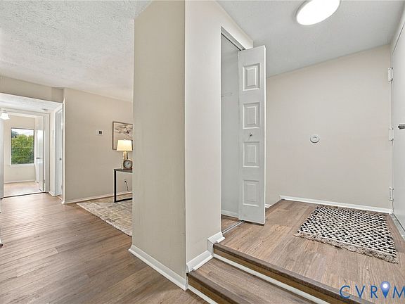 3rd image of 1505 Largo Rd APT 303
