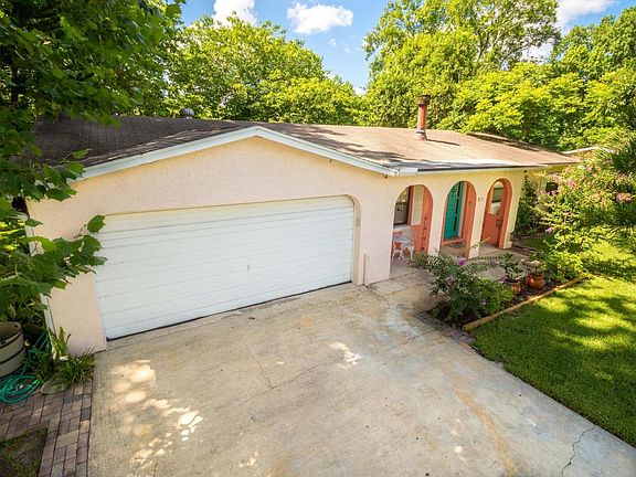 4th image of 813 S Flamingo Dr