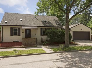 2118 32nd Ave NE, Minneapolis, MN 55418