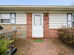 2225 Leighton Road, Elmont, NY 11003