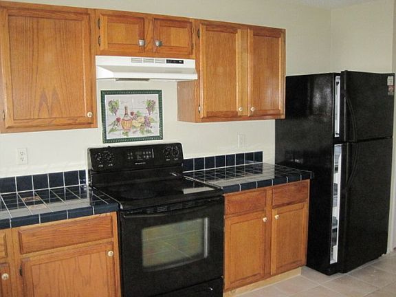 2nd image of 378 Cidermill Pl