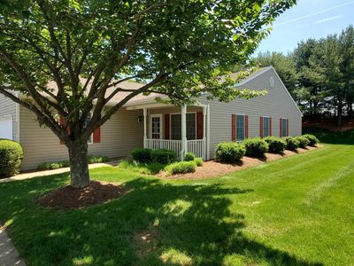 4049 Woodspring Ln #4049, York, PA, 17402